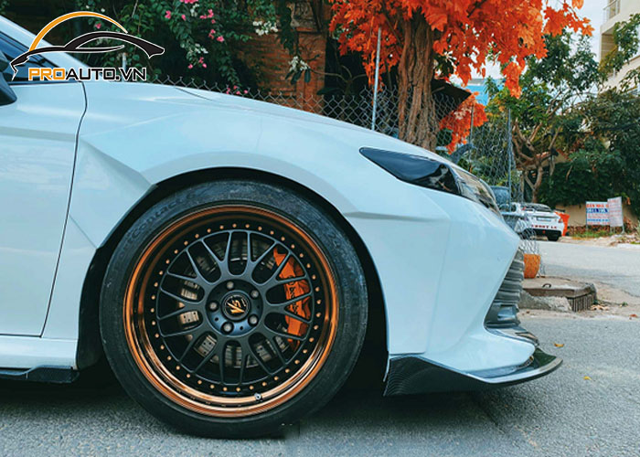 Độ mâm xe Toyota Camry - Ảnh 2