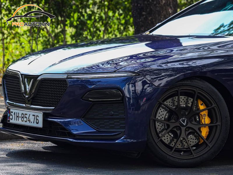 Độ mâm xe Vinfast Lux A2.0