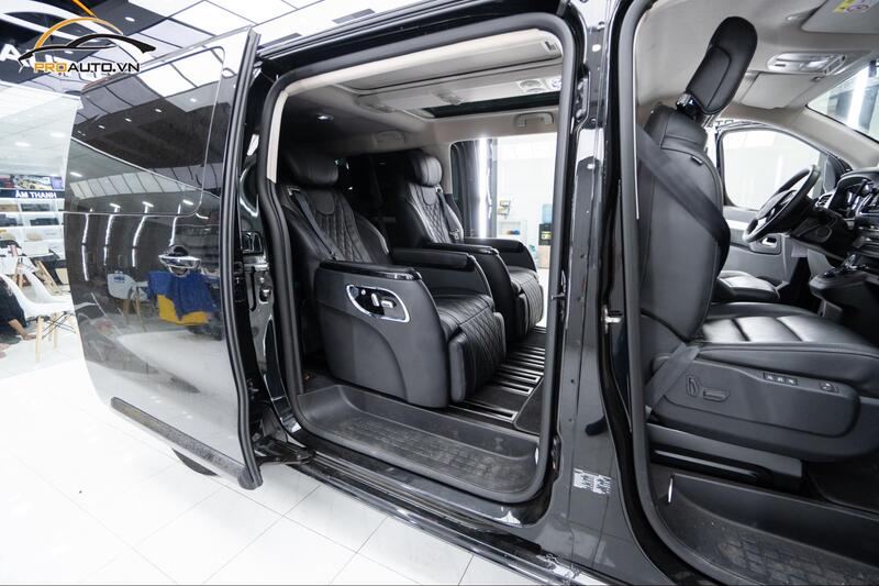 Độ nội thất ô tô