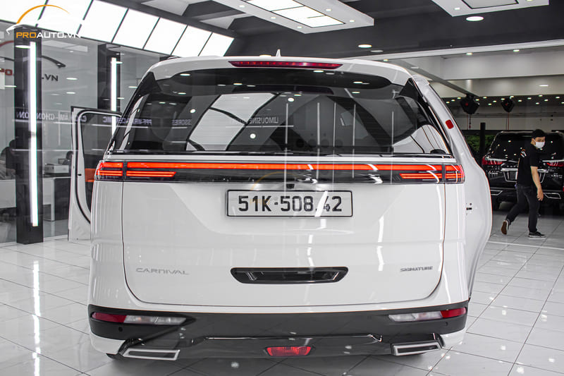 Độ ốp cản trước – sau xe Kia Carnival