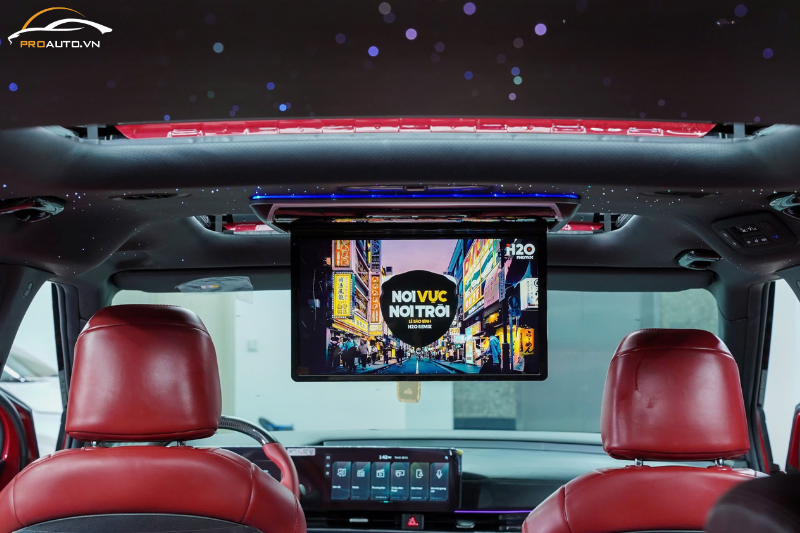 Độ trần ánh sao xe ô tô với kỹ thuật viên kinh nghiệm lâu năm