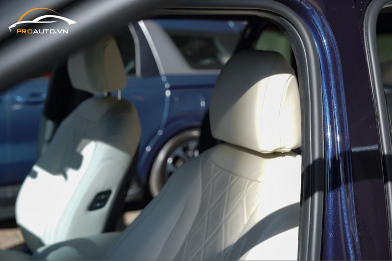 Đổi màu ghế da cho Chevrolet Cruze