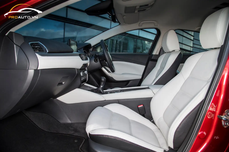 Đổi màu nội thất ghế tài, phụ xe Mazda 6