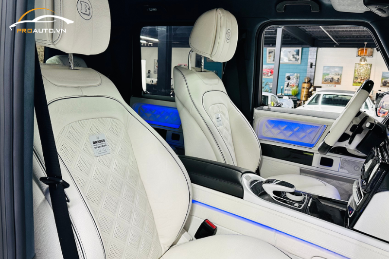 Đổi màu nội thất ghế tài, phụ xe Mercedes G-Class
