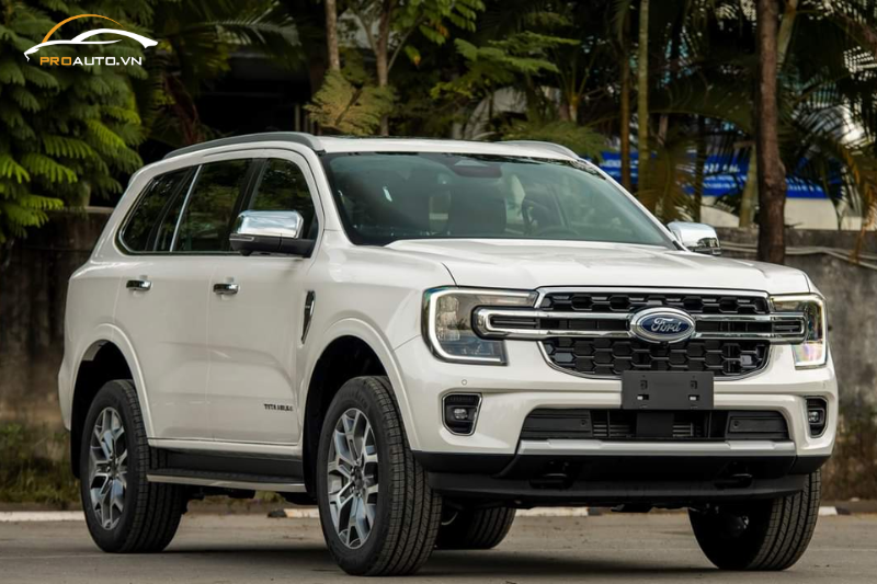 Đổi màu nội thất xe Ford Everest
