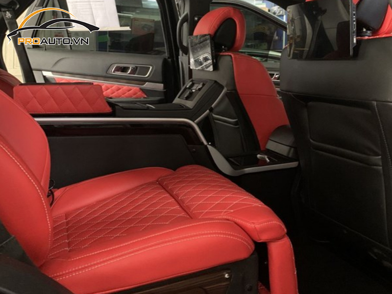 Đổi màu nội thất toàn bộ xe Ford Explorer