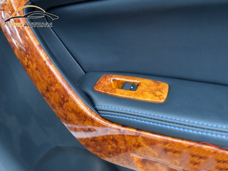 Sơn đổi màu các chi tiết nhựa