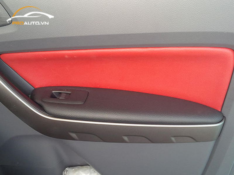 Bọc da tapi cửa xe Honda CRV