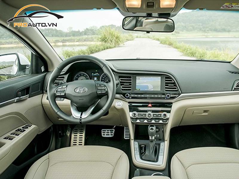 Đổi màu nội thất xe Hyundai Elantra