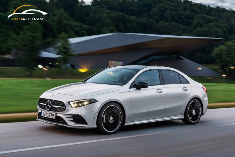 Đổi màu nội thất xe Mercedes A-Class