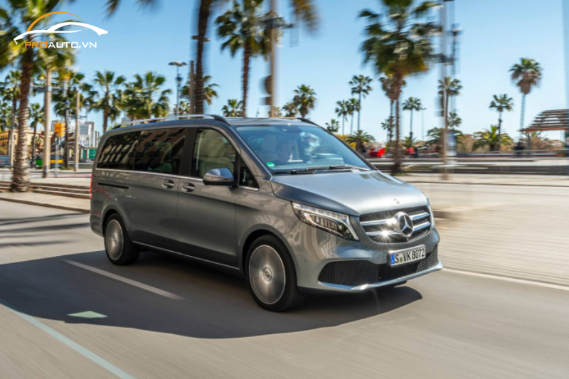 Đổi màu nội thất xe Mercedes V-Class