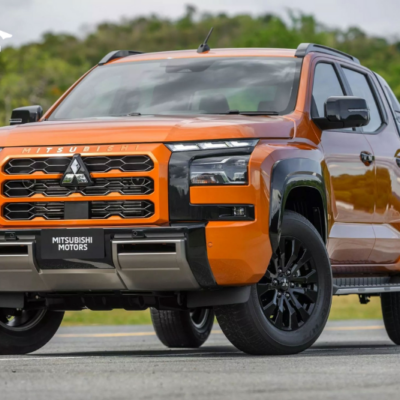 Đổi màu nội thất xe Mitsubishi Triton