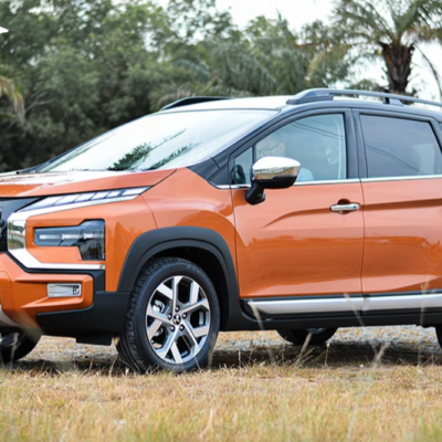 Đổi màu nội thất xe Mitsubishi Xpander Cross 