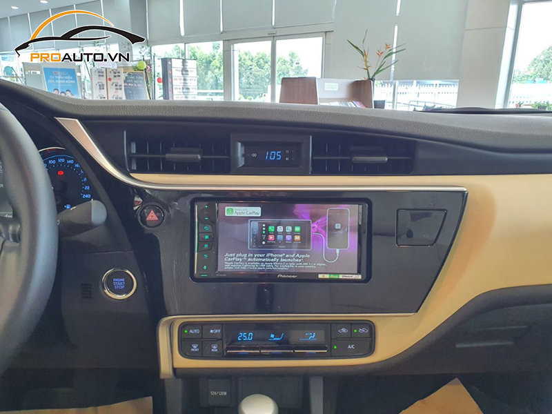 Bọc da taplo xe Toyota Altis