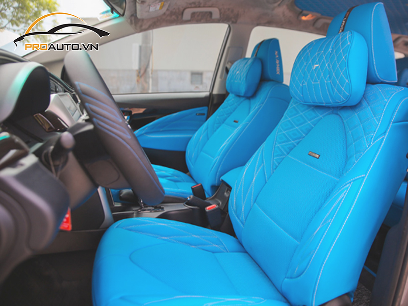 Đổi màu nội thất xe Toyota Innova