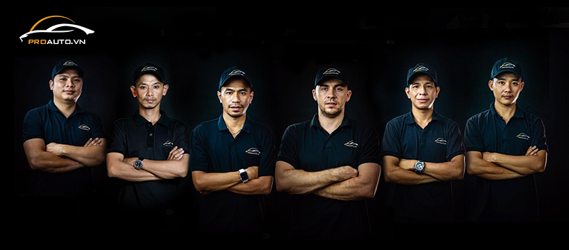 Đội ngũ chuyên gia kỹ thuật viên chuyên nghiệp tại PROAUTO.VN
