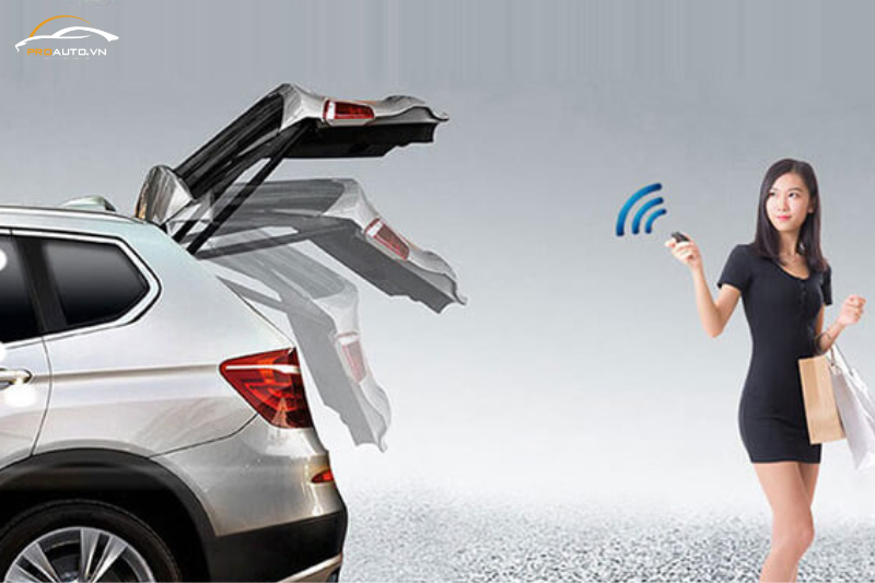 Đóng mở cốp bằng điều khiển từ xa