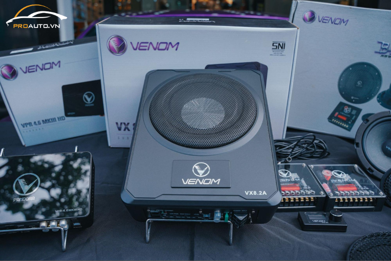 Gắn sub điện xe Ford Ranger