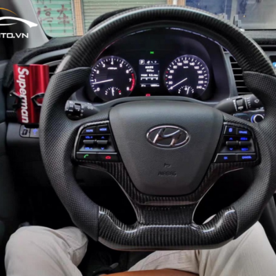 gia boc vo lang carbon xe hyundai custin moi nhat 1