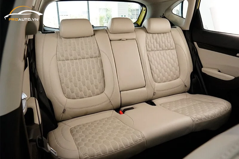 Giá đổi màu nội thất xe Kia Seltos đa dạng