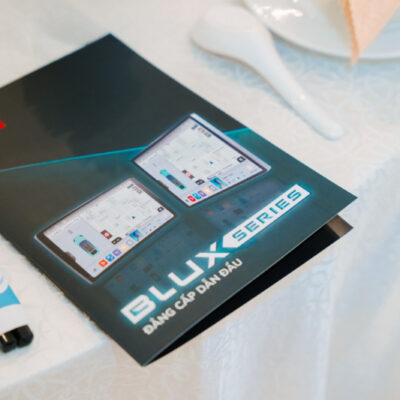 gioi thieu man hinh bravigo blux series 1