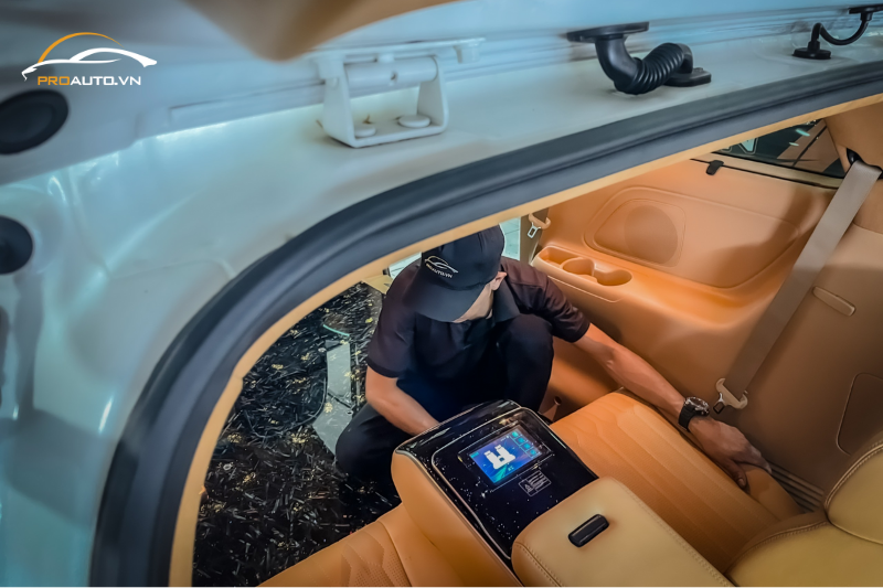 Hình ảnh độ Ghế Limousine Toyota Sienna