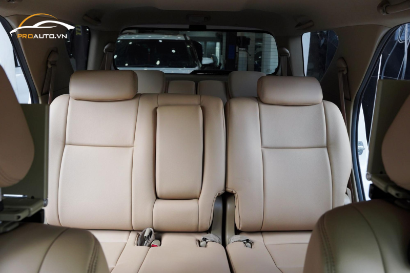 Hoàn thiện đổi màu nội thất xe hơi