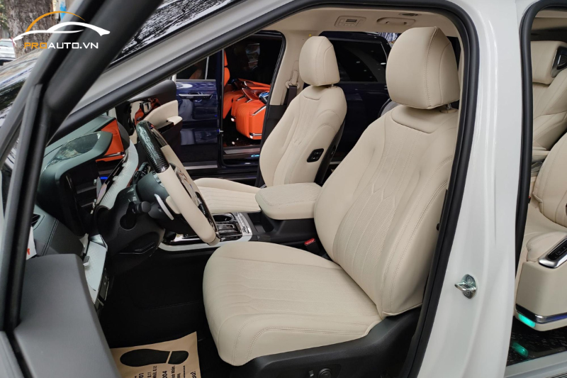 Hoàn thiện đổi màu nội thất xe ô tô