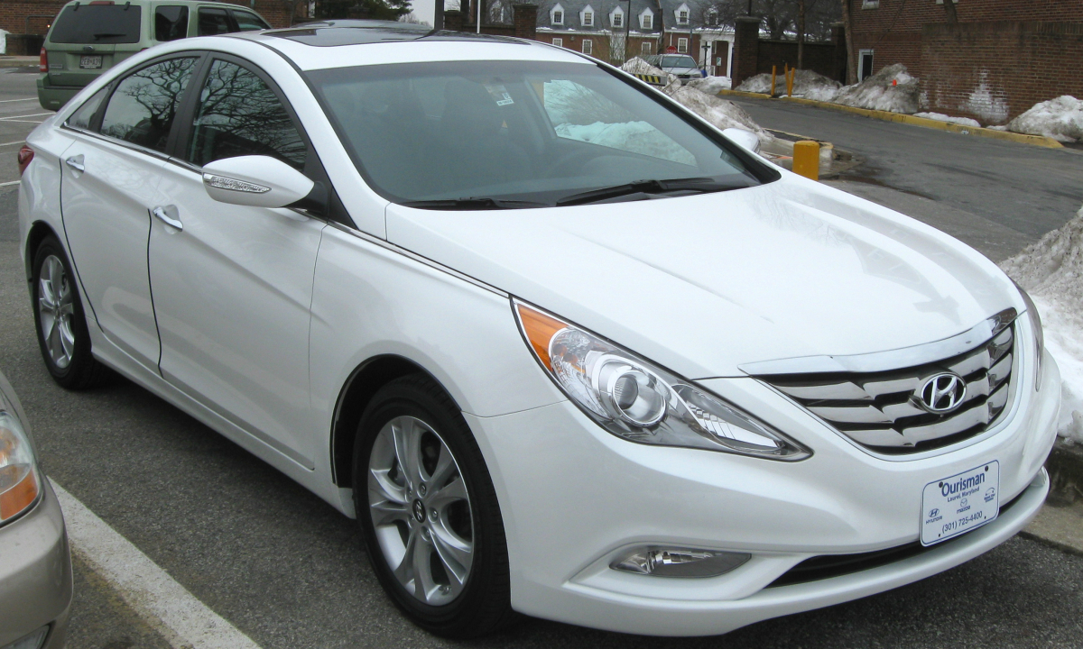 Phủ ceramic xe Hyundai Sonata