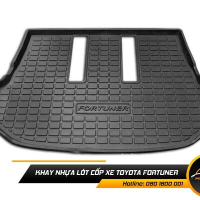 khay nhua lot cop xe toyota fortuner 1