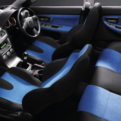 Không gian bên trong xe Subaru WRX sau khi đổi màu nội thất