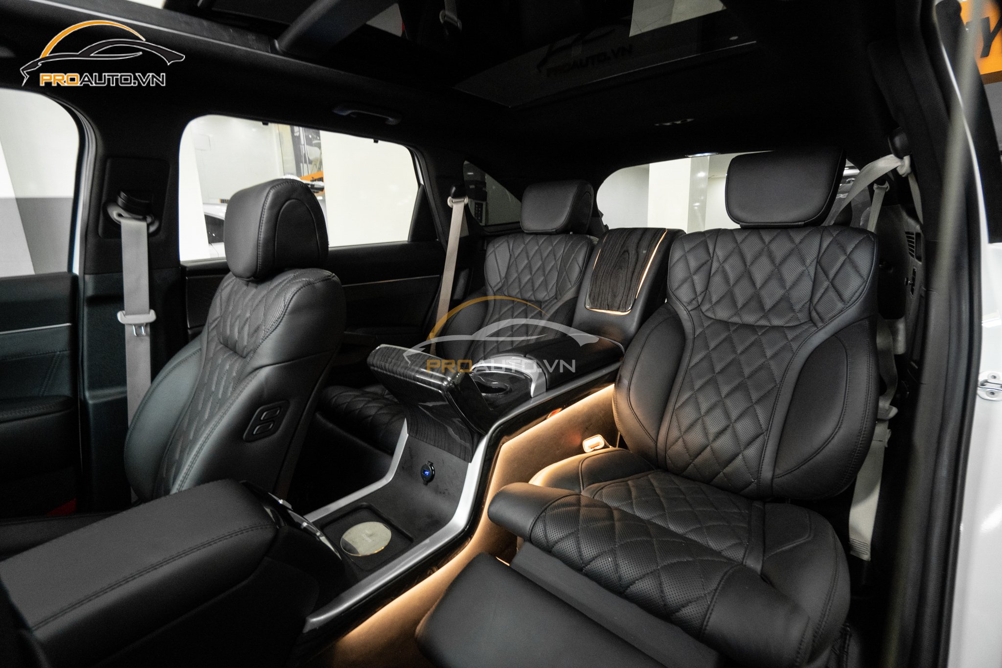 Độ ghế limousine xe ô tô tại Proauto.vn