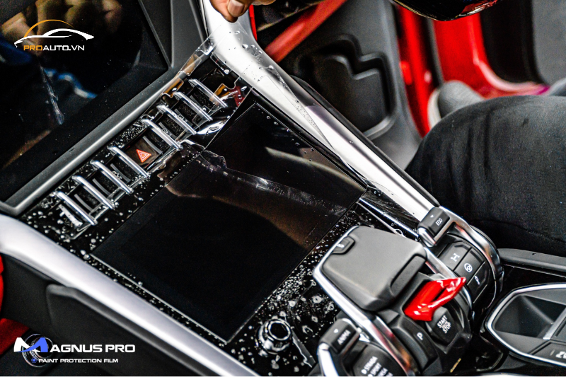 Kiểm tra chất lượng film PPF trước khi dán