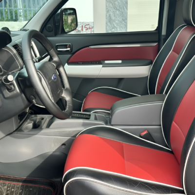 Kinh nghiệm bọc ghế da ô tô Ford Everest