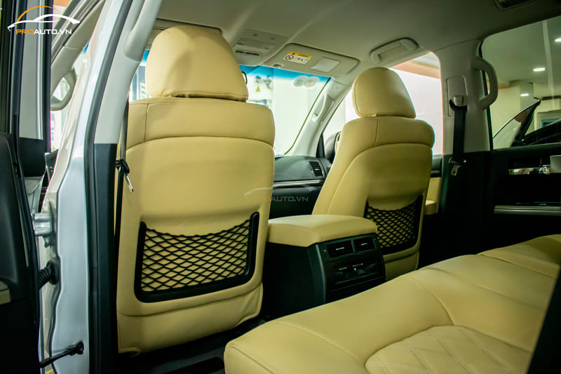 Kinh nghiệm bảo dưỡng bọc ghế da Land Cruiser bền đẹp