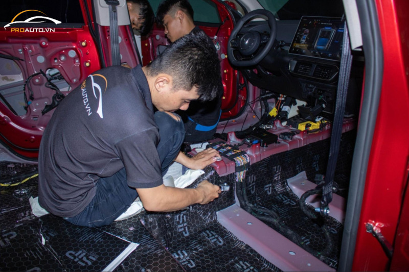 Cách âm chống ồn xe Kia Carnival: Bảng giá 2024 - Ảnh 4