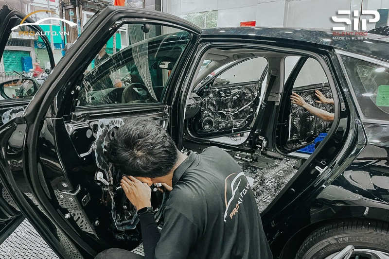 Kinh nghiệm dán cách âm chống ồn xe Mitsubishi Xpander chính hãng
