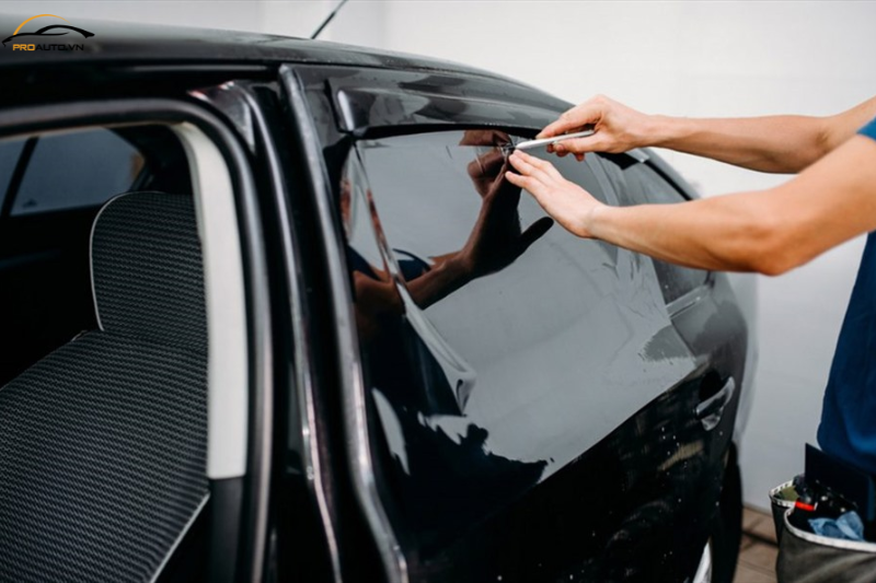 Kinh nghiệm dán phim cách nhiệt Hi-Kool