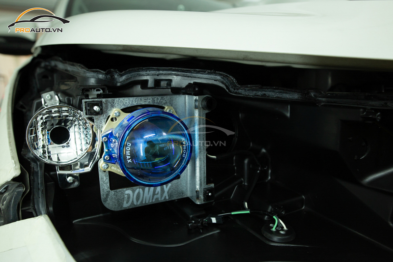 Kinh nghiệm độ đèn ô tô bạn cần biết