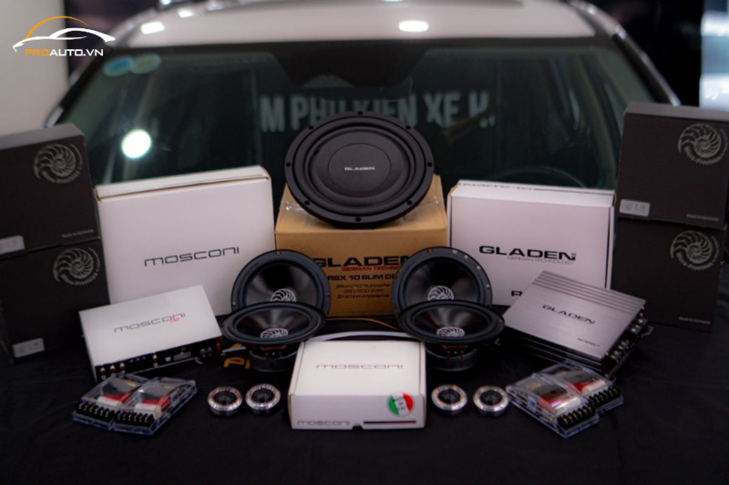 Kinh nghiệm độ loa ô tô Ford Everest hay