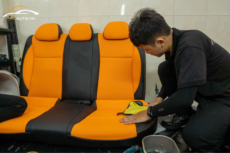 Kinh nghiệm đổi màu nội thất xe Chevrolet Trailblazer chủ xe cần biết