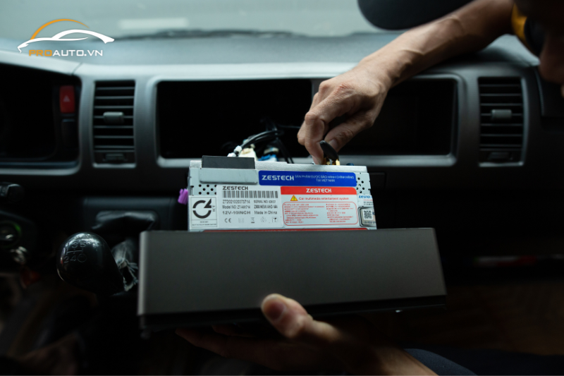 Kinh nghiệm lắp màn hình Gotech chất lượng