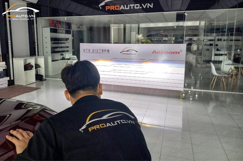 Thi công độ đèn tăng sáng ô tô tại PROAUTO.VN