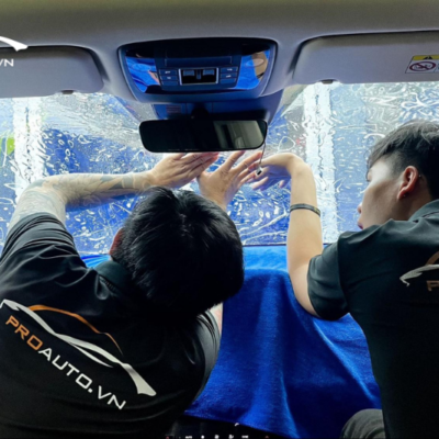 Lợi ích của việc dán phim cách nhiệt xe Toyota Prado