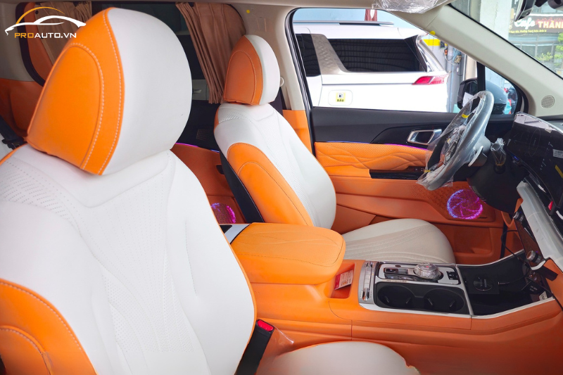 Lợi ích khi bọc ghế da xe Kia Carnival