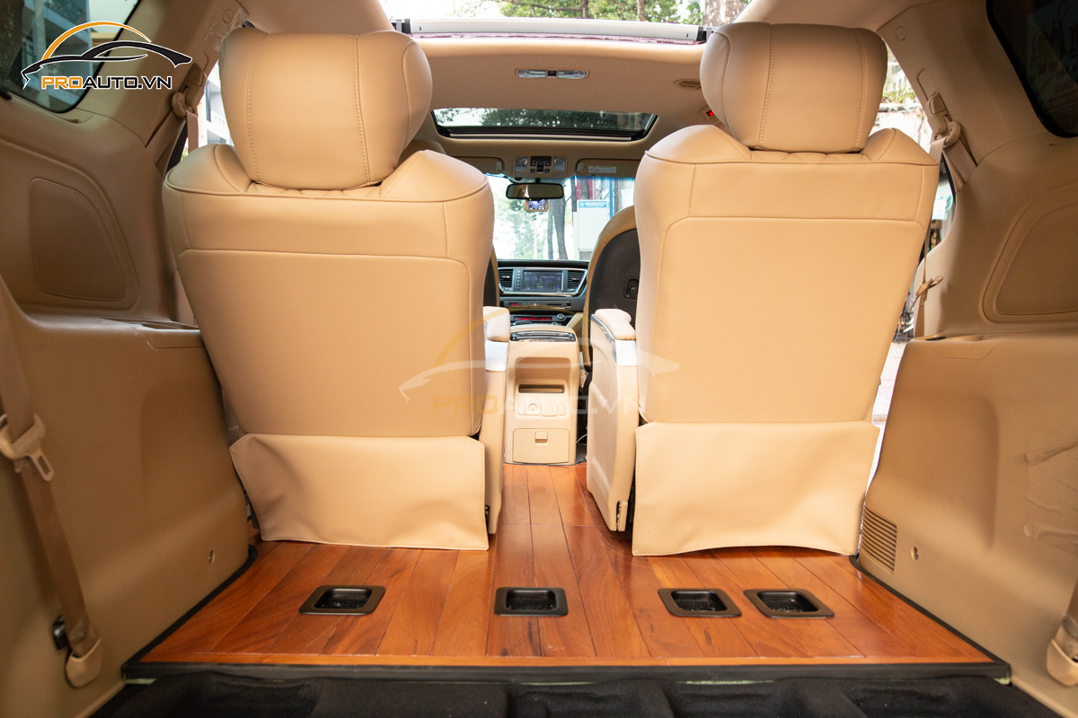 Lót sàn gỗ xe hơi Kia Sedona