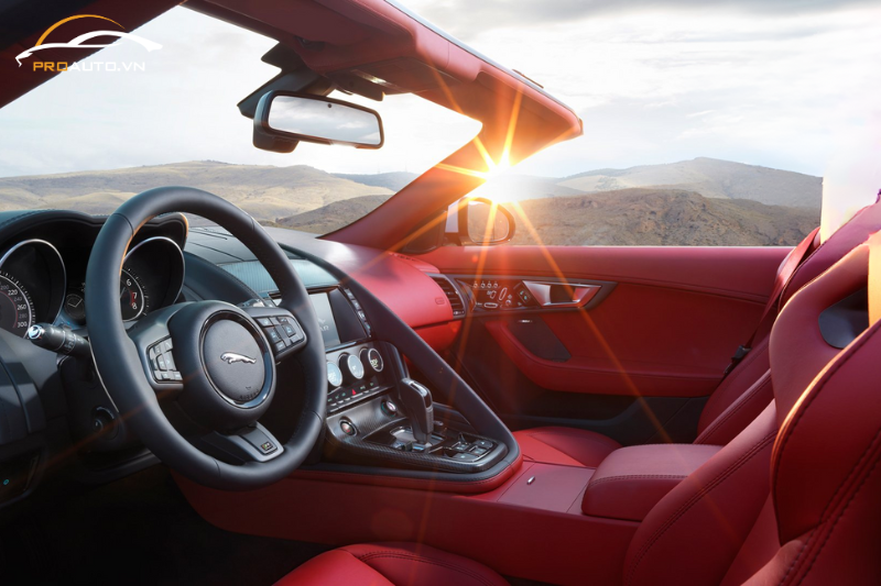 Lựa chọn đổi màu nội thất xe Jaguar F-Type theo phong thủy