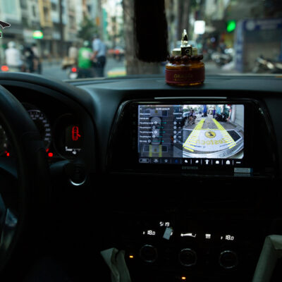 man hinh android o to Zestech Mazda