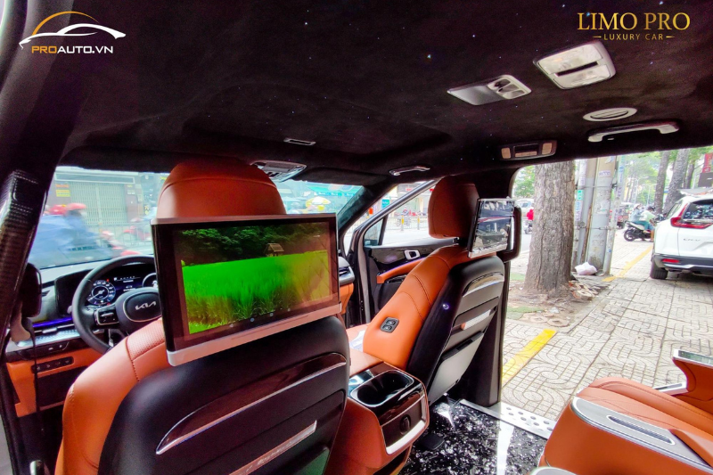 Màn hình gối đầu Android xe Kia Carnival