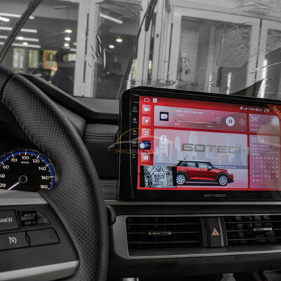 man hinh gotech gt mercedes 2 1